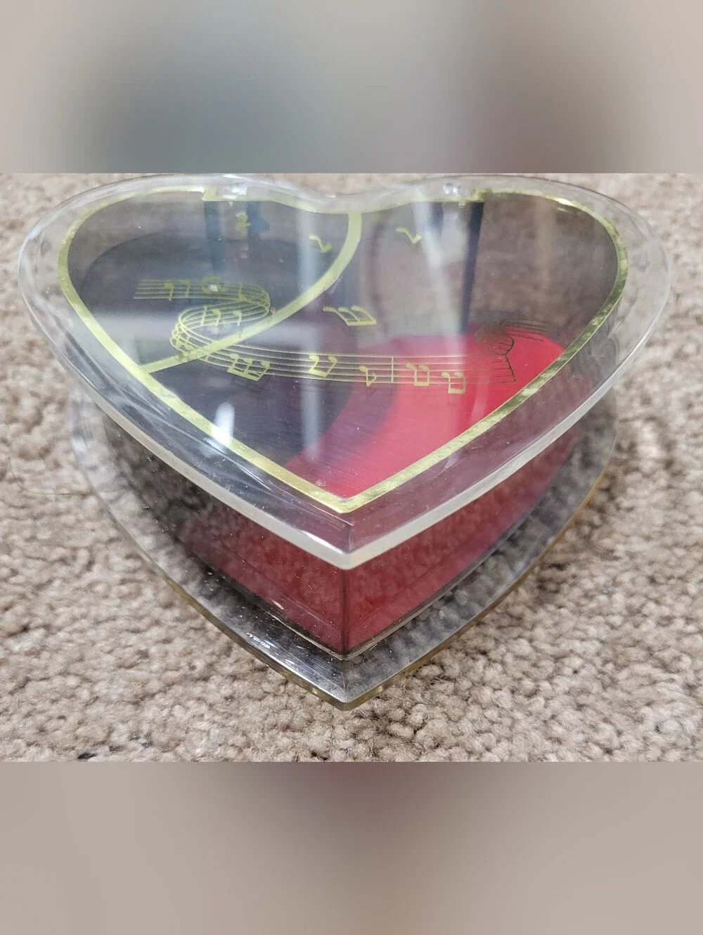 Vintage 1986 Lucite Heary Shaped Musical Jewelry Box